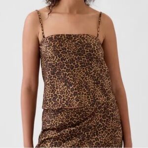 GAP NWT Leopard Print Satin Women's Top